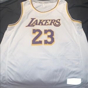 Lebron James jersey size XL
